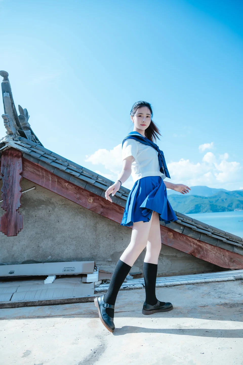 年年 - 泡沫之夏JK [78P-385MB] tg@simisebaisi 【丝足阁】037.webp